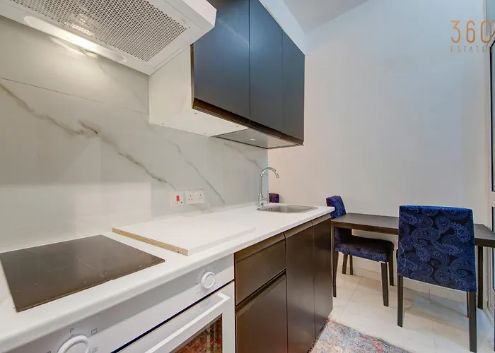 1br In The Centre Of By 360 Estates *