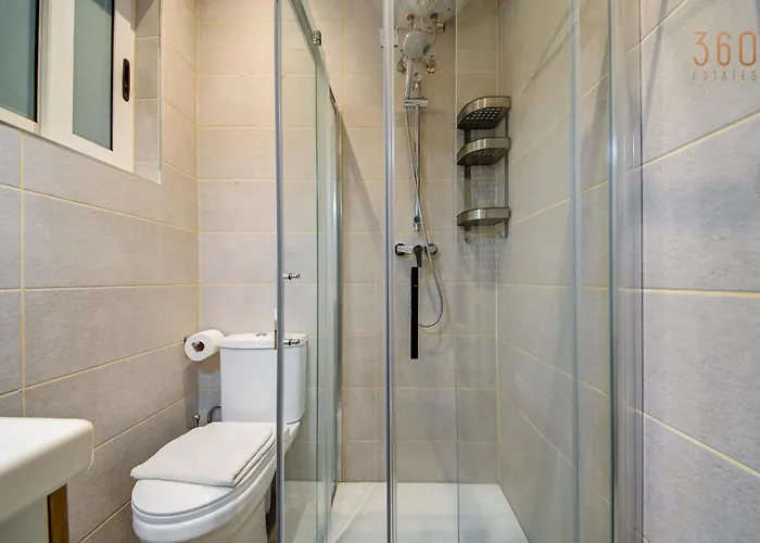 1br In The Centre Of By 360 Estates ואלטה