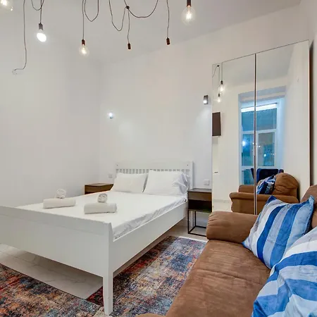 1br In The Centre Of By 360 Estates